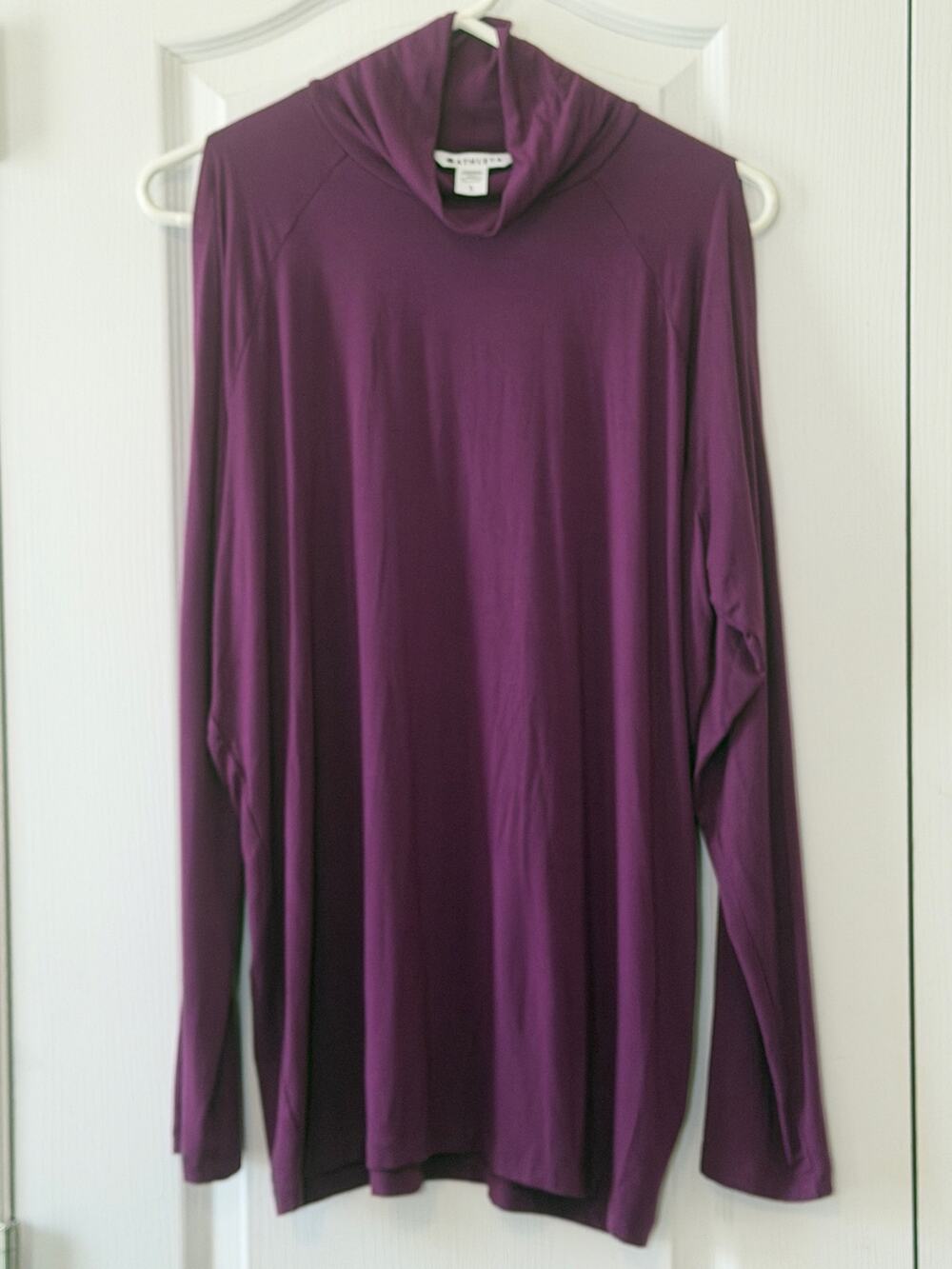 Athleta Cold Shoulder Turtleneck Top “Pinot Plum” Long Sleeve Womens Size L